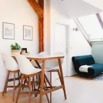 Cozy Center - Near - Schlossberg View - By Casa Momo Апартаменти Грац