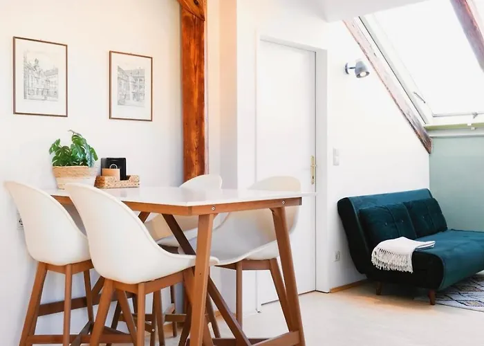 Cozy Center - Near - Schlossberg View - By Casa Momo Lägenhet Graz