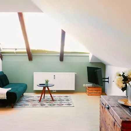 Cozy Center - Near - Schlossberg View - By Casa Momo Apartment